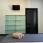 Pensión Martel - Centro Brignole 3*