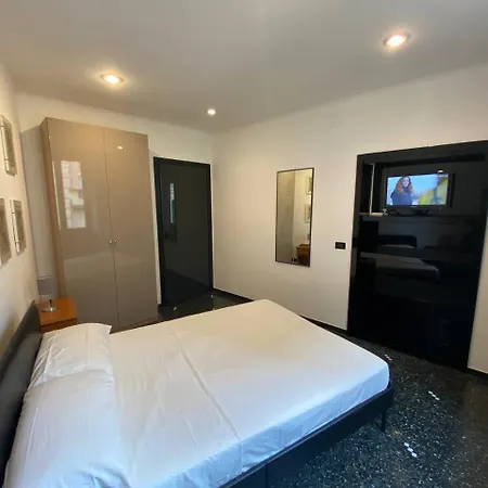 Martel - Centro Brignole 3*