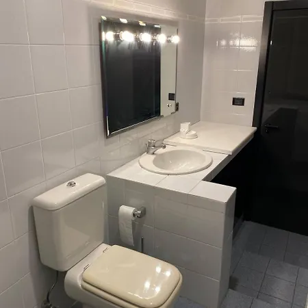 Martel - Centro Brignole ゲストハウス 3*