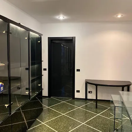 Martel - Centro Brignole 3*