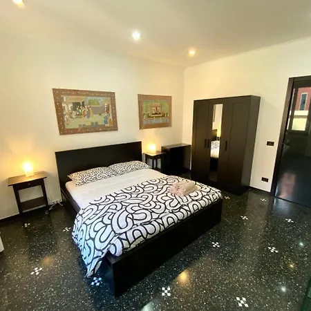 Casa de hóspedes Martel - Centro Brignole