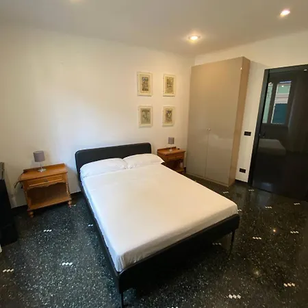 Martel - Centro Brignole Vendégház 3*