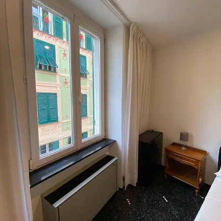 Martel - Centro Brignole Affittacamere Genova